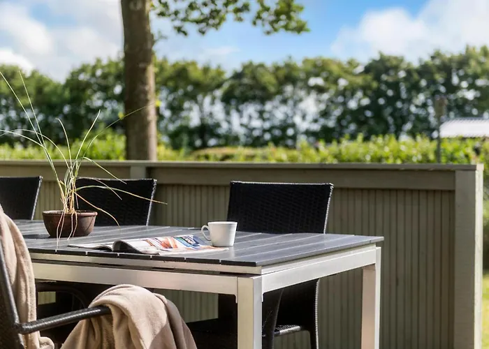 Дом отдыха Lovely In With Wifi Хеммет